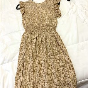 Ruffled short-sleeve dress, knee length (sz S)